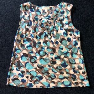 Dress Barn Sleeveless Top (L)